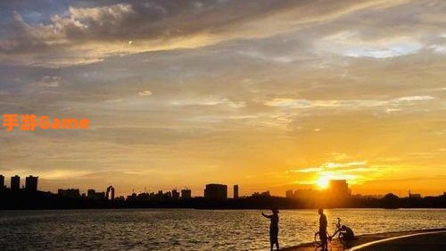 如果云层是天空的一封信什么歌